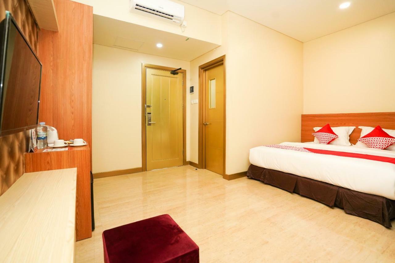 Oyo 1330 Hotel Cahaya 3 Brebek Exteriér fotografie